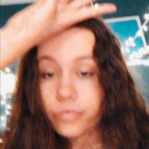 Meet your Posher, Gwen